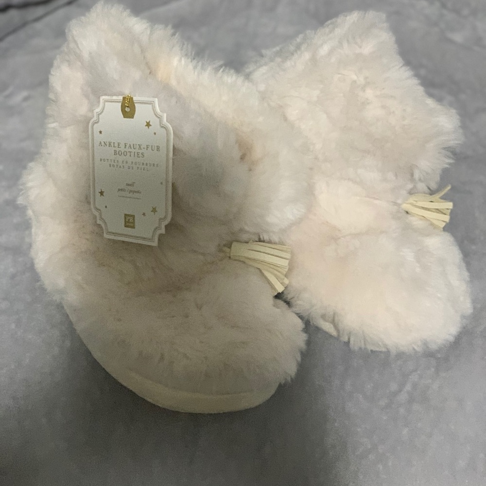 Pottery Barn Teen Slippers